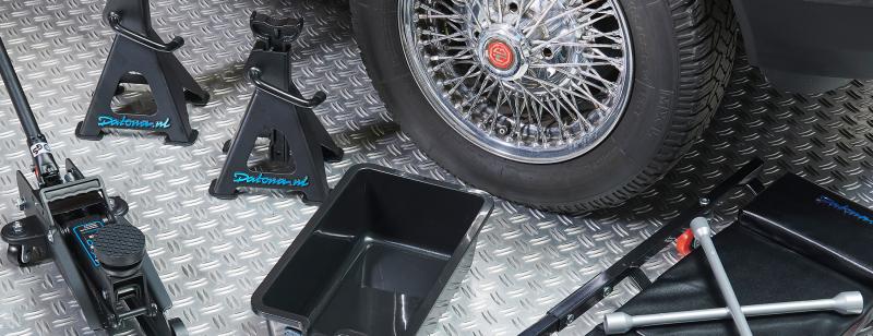Outillage pour voiture