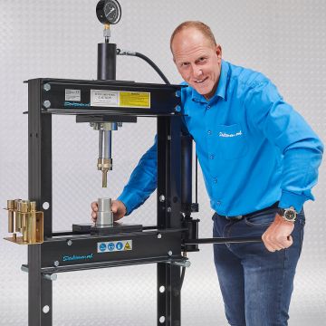 Presse d'atelier hydropneumatique 20 tonnes + 8 poinçons