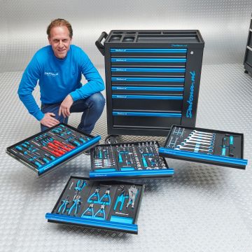 Servante d’atelier équipée 7 tiroirs – 4 tiroirs équipés – jeu d’outils 117 pièces