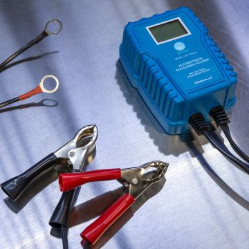 Chargeur de batterie automatique & chargeur d’entretien (6-12 V / 750 mA)