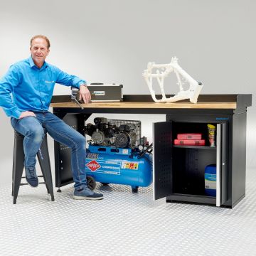 Établi 200 cm - 1 armoire à portes - Plan de travail en chêne