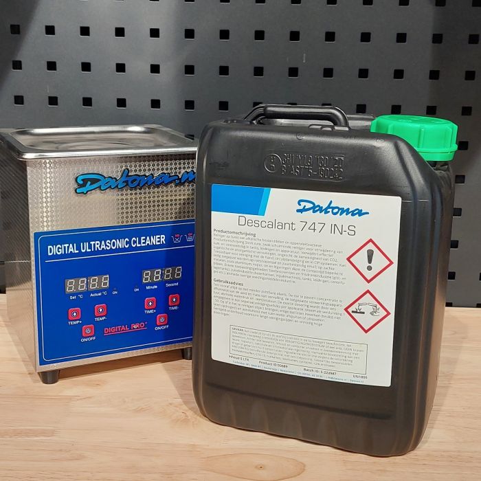 Nettoyeur à ultrasons 13 litres avec Descalant 747 inclus