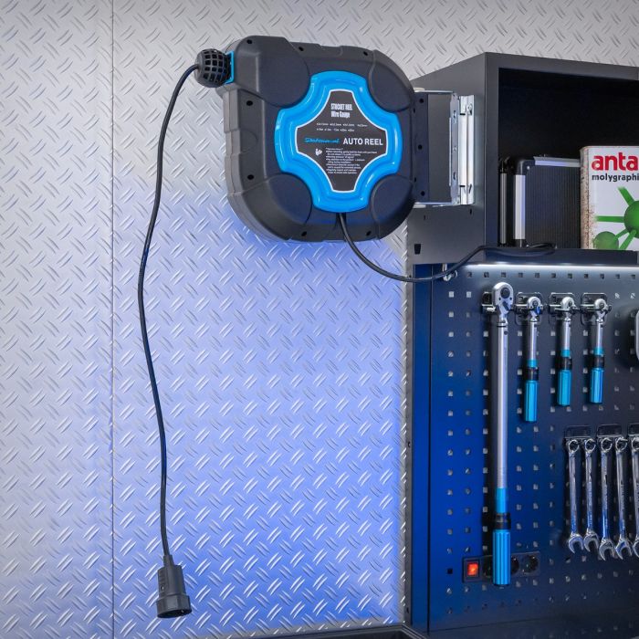 Enrouleur électrique 15 mètres – 3 x 2,5 mm – pivotant avec enroulement automatique