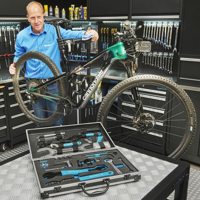 Boîte à outils vélo 21 pièces avec support de réparation