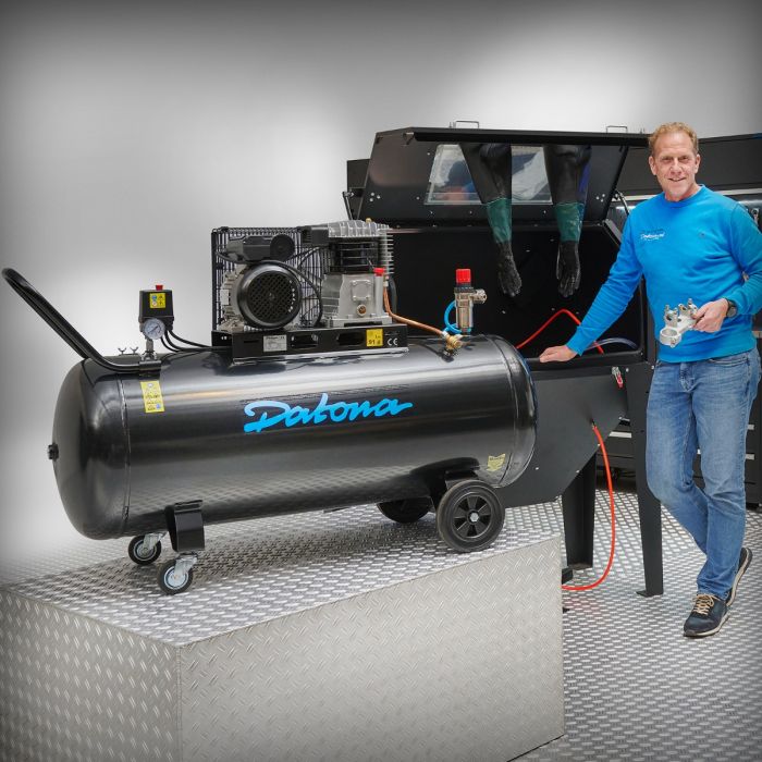 Straalset compleet - compressor (200L/230V) + straalcabine en aansluitset 